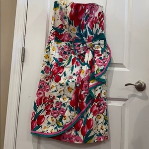 Stunning Vintage Floral Strapless Dress